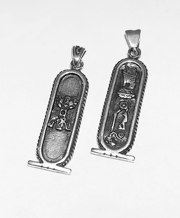 Pendentif égyptien Toutankhamon Tut incrusté de couleur en argent sterling massif - France